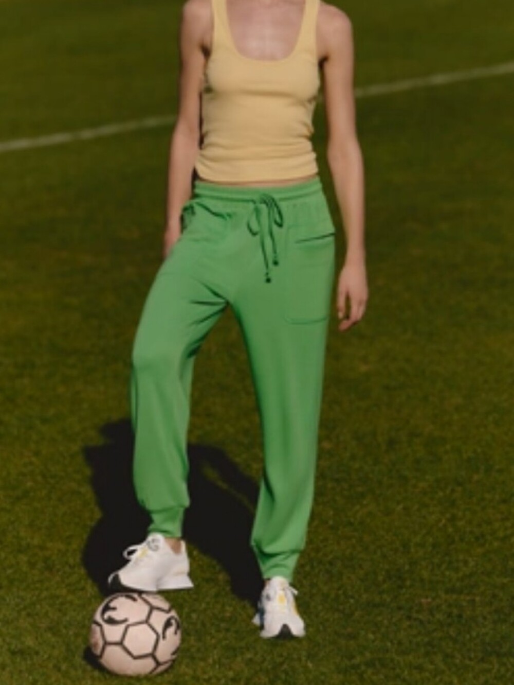 NWT Daily Practice Cargo Sweatpants